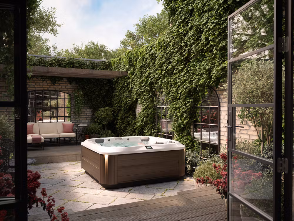 JHT_J335_Lifestyle-1